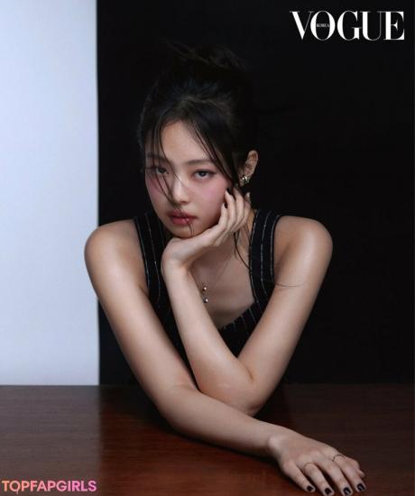 Jennie nude leaked OnlyFans photo #365