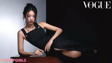 Jennie nude leaked OnlyFans photo #368