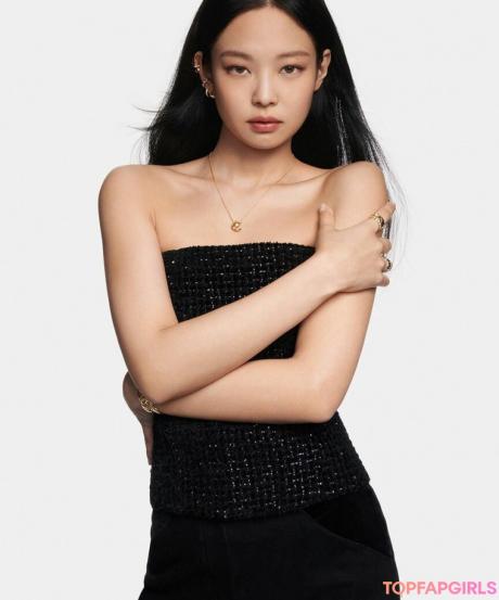 Jennie nude leaked OnlyFans photo #426