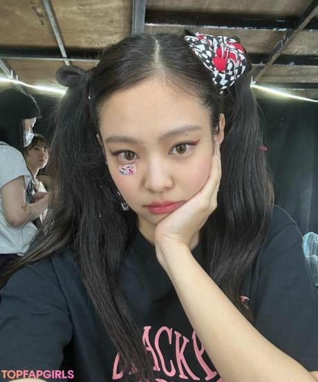 Jennie nude leaked OnlyFans photo #438