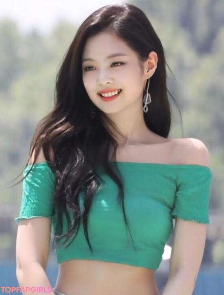 Jennie nude leaked OnlyFans photo #46