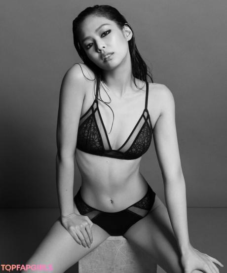 Jennie nude leaked OnlyFans photo #569