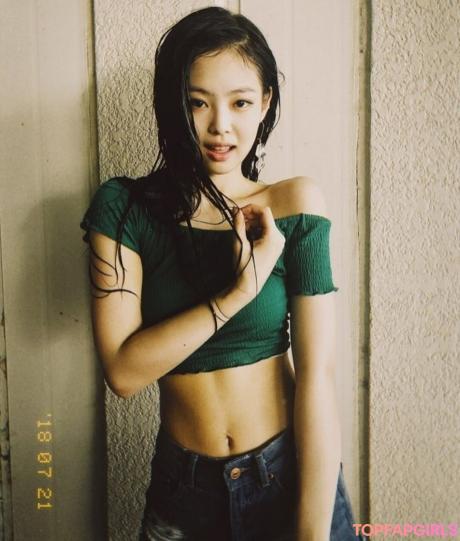 Jennie nude leaked OnlyFans photo #60
