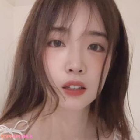 Rina nude leaked OnlyFans photo #7