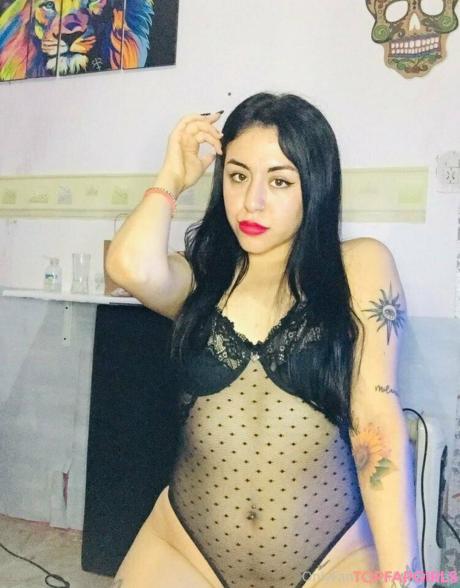 Laraxxxb nude leaked OnlyFans photo #24