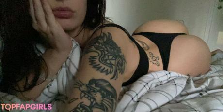 Michalkaa nude leaked OnlyFans photo #11
