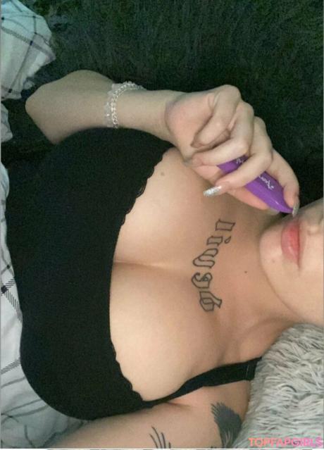 Michalkaa nude leaked OnlyFans photo #77