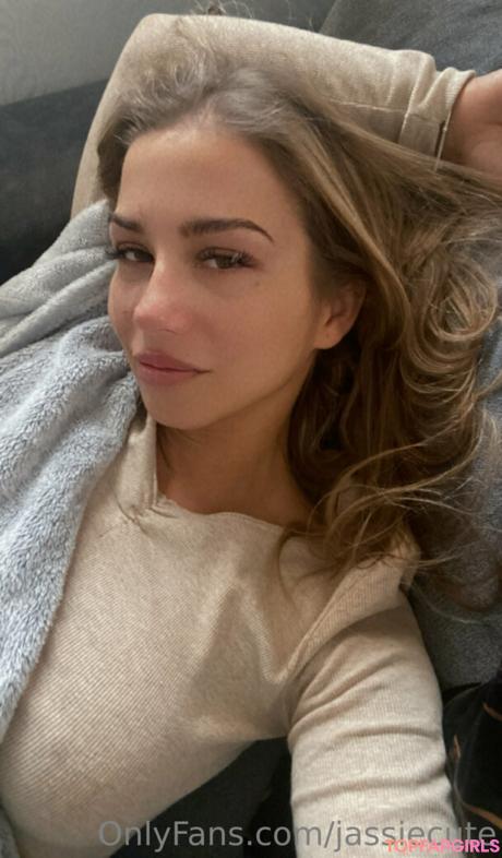 Jassiecute nude leaked OnlyFans photo #70