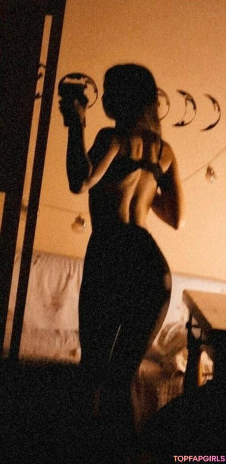 Flor nude leaked OnlyFans photo #18