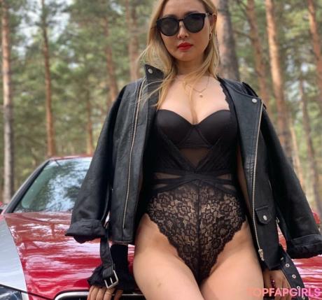 Venera.u nude leaked OnlyFans photo #6