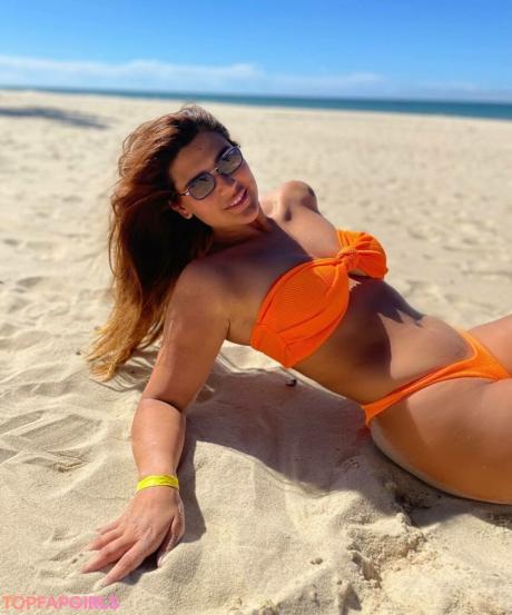 Giulia nude leaked OnlyFans photo #4