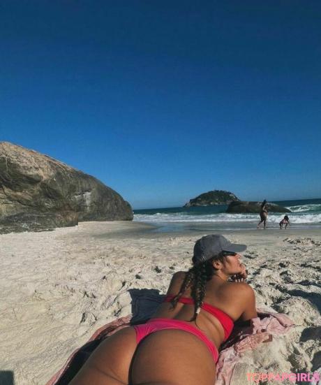 Giulia nude leaked OnlyFans photo #9