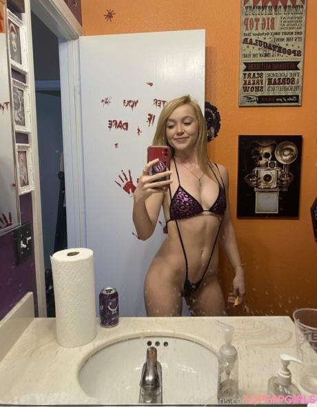 Nikole nude leaked OnlyFans photo #59