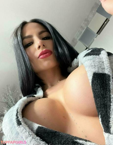 Dianariveraa nude leaked OnlyFans photo #20