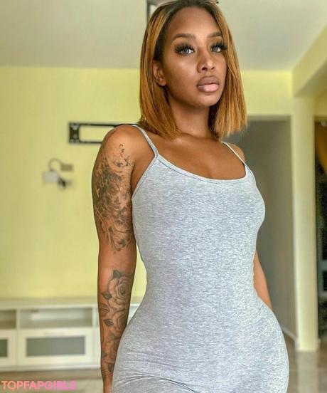 Cathiimedialuna nude leaked OnlyFans photo #10