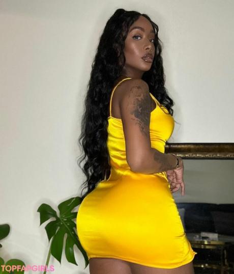 Cathiimedialuna nude leaked OnlyFans photo #116