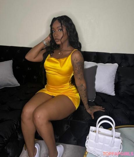 Cathiimedialuna nude leaked OnlyFans photo #118