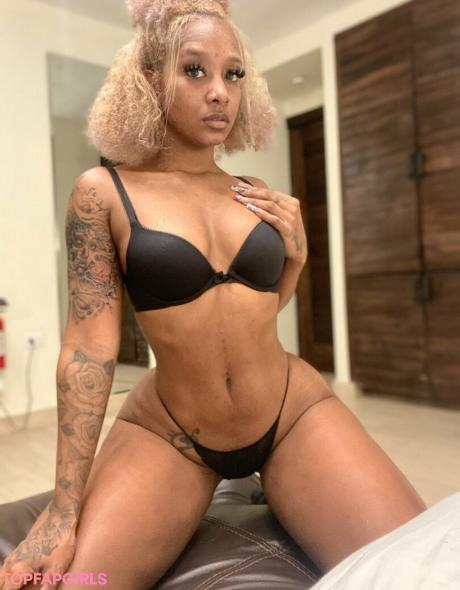 Cathiimedialuna nude leaked OnlyFans photo #132