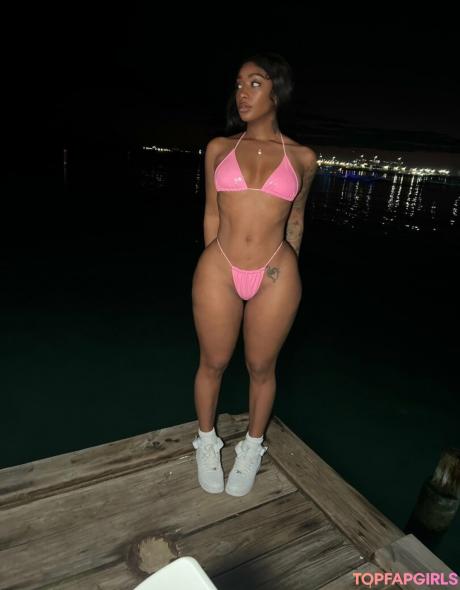 Cathiimedialuna nude leaked OnlyFans photo #150