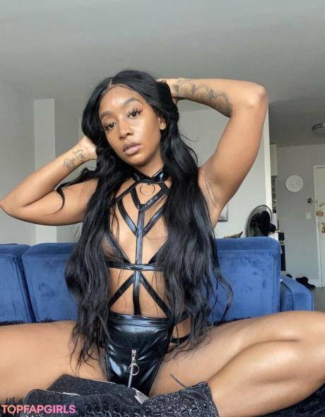 Cathiimedialuna nude leaked OnlyFans photo #159