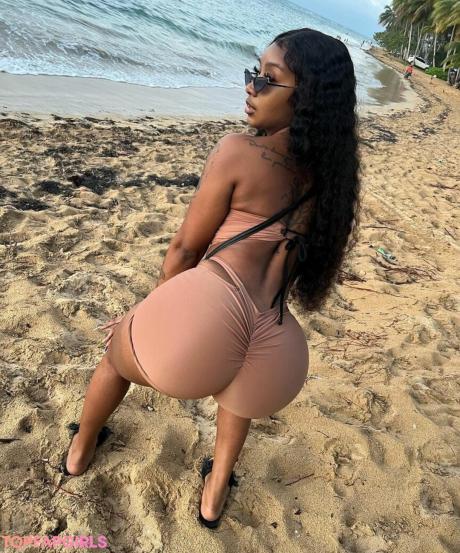 Cathiimedialuna nude leaked OnlyFans photo #20