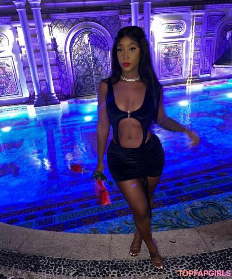 Cathiimedialuna nude leaked OnlyFans photo #5