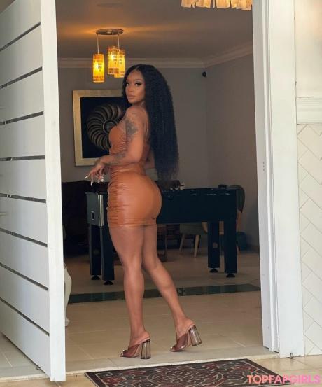 Cathiimedialuna nude leaked OnlyFans photo #52
