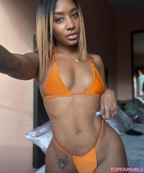 Cathiimedialuna nude leaked OnlyFans photo #65