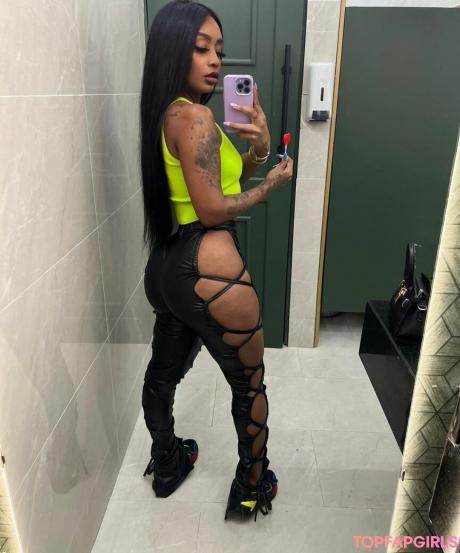 Cathiimedialuna nude leaked OnlyFans photo #77