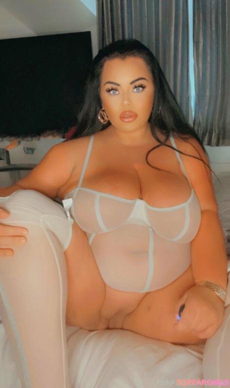 Curvykb nude leaked OnlyFans photo #163