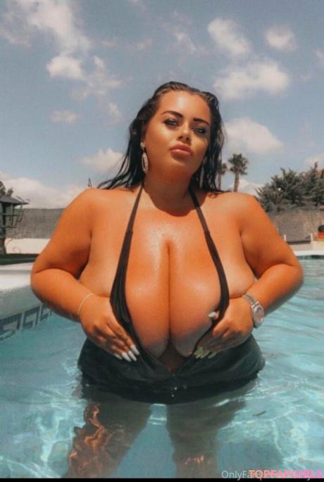 Curvykb nude leaked OnlyFans photo #202