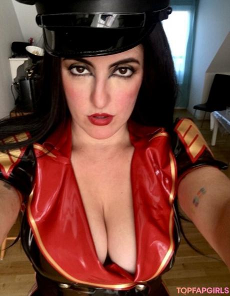 Amandara nude leaked OnlyFans photo #5