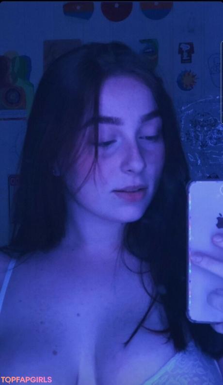Rayana nude leaked OnlyFans photo #13