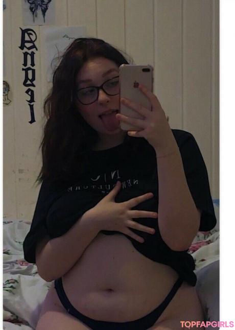 Rayana nude leaked OnlyFans photo #15