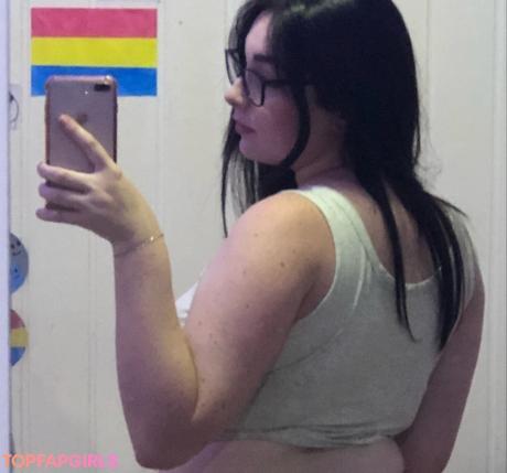 Rayana nude leaked OnlyFans photo #4