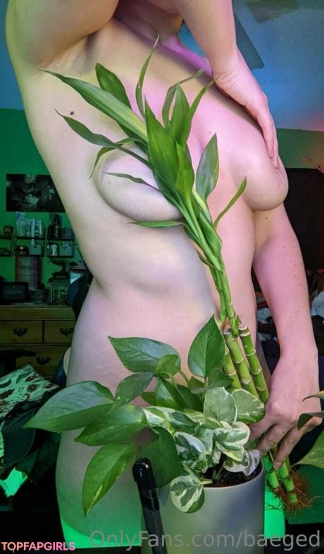 Baeged nude leaked OnlyFans photo #7