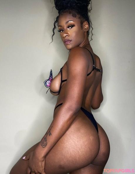 Playwithmocha nude leaked OnlyFans photo #5