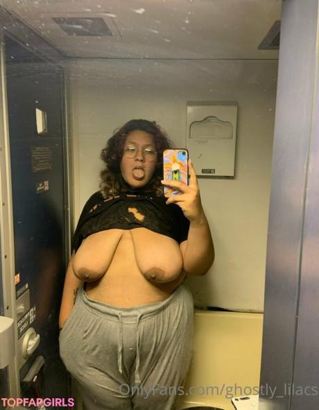 Ghostly_lilacs nude leaked OnlyFans photo #38