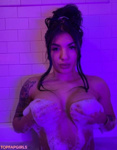 Boobookittyb13 nude leaked OnlyFans photo #85