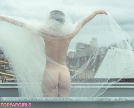Laura nude leaked OnlyFans photo #12