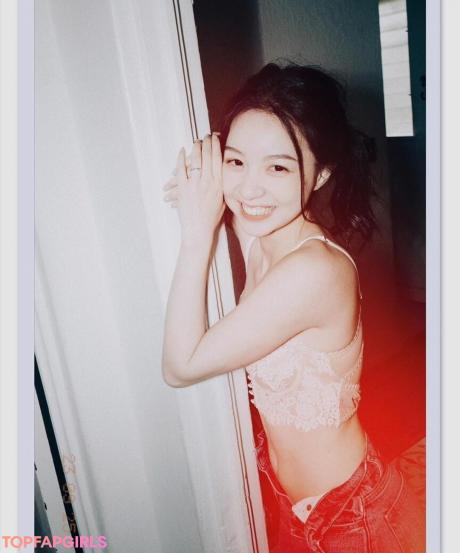 Helenhmy nude leaked OnlyFans photo #29