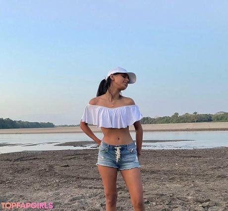 Luna nude leaked OnlyFans photo #18