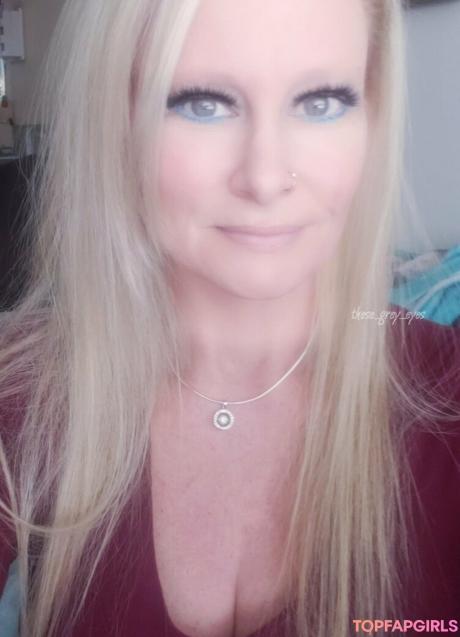 These_grey_eyes nude leaked OnlyFans photo #3