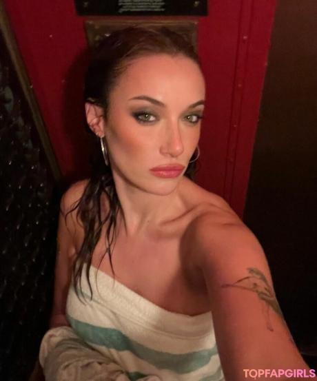 Olivia nude leaked OnlyFans photo #276