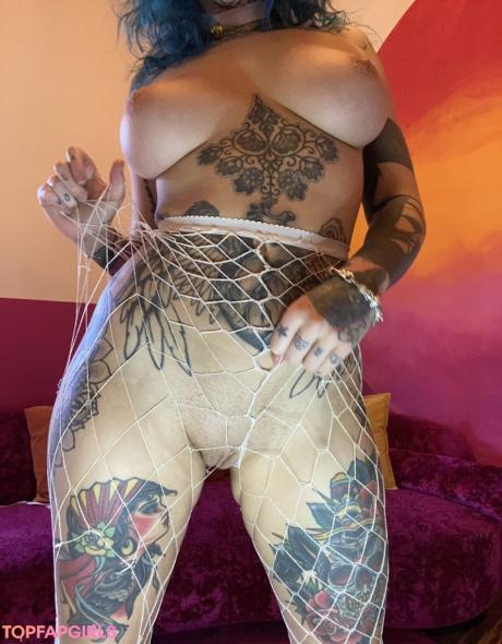 Katsandcrows nude leaked OnlyFans photo #1