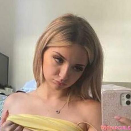 Realriaoak nude leaked OnlyFans photo #6