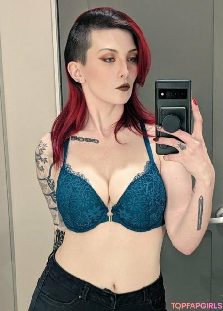 MajestyRedQueen nude leaked OnlyFans photo #31