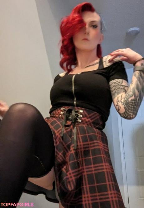MajestyRedQueen nude leaked OnlyFans photo #36