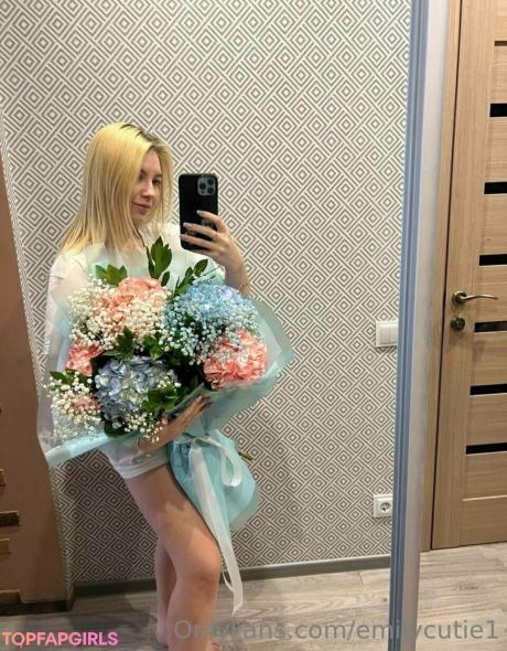 Emilycutie1 nude leaked OnlyFans photo #83