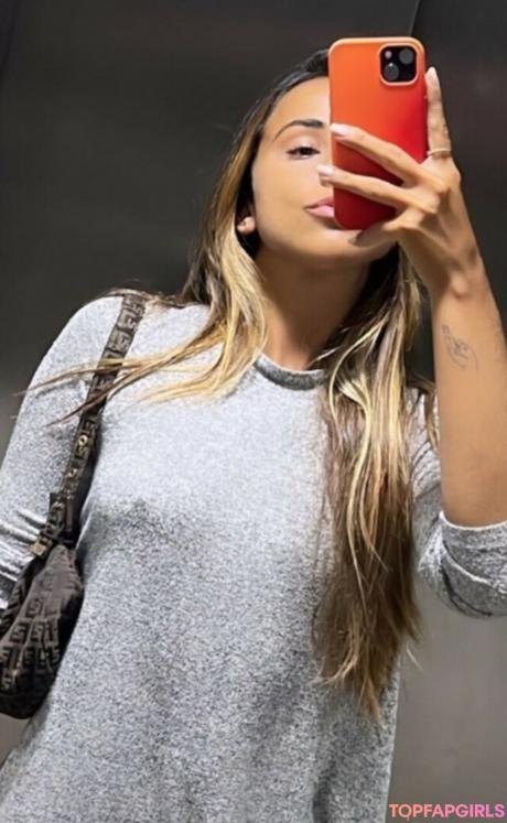 Aninha nude leaked OnlyFans photo #12